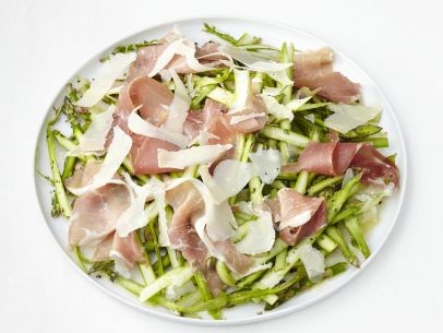 Shaved asparagus and prosciutto salad