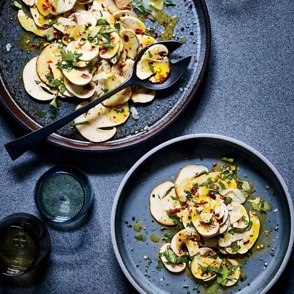 Shaved mushroom and pecorino salad