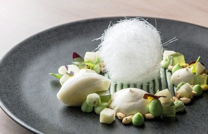 Sheep’s milk mousse, pandan curd and caramelised puffed rice