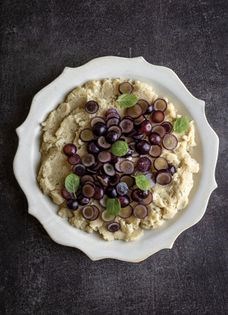 Sheero with grapes and basil