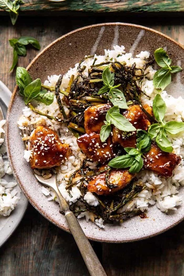 Sheet pan 30 minute sticky apricot chicken (+ coconut rice)