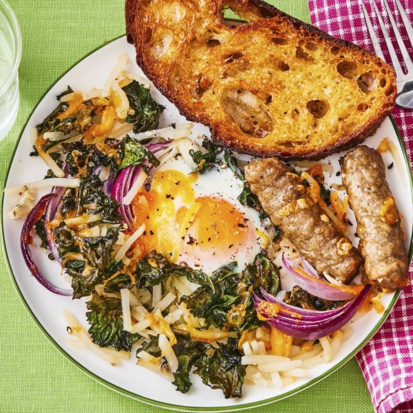 Sheet-pan breakfast-for-dinner hash