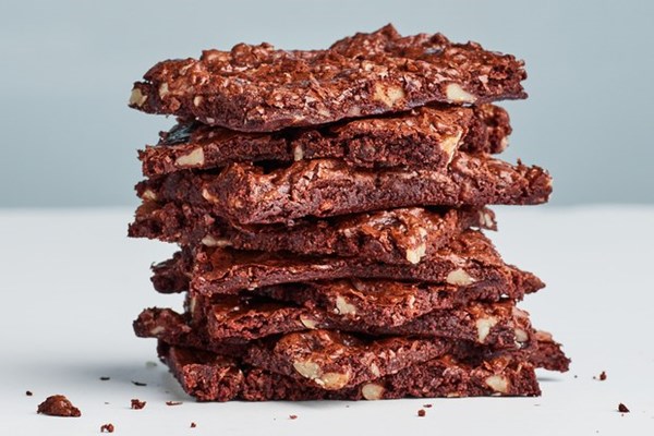 Sheet-pan brownie thins 