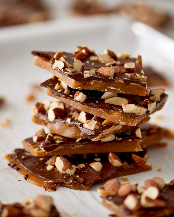 Sheet pan chocolate-almond toffee