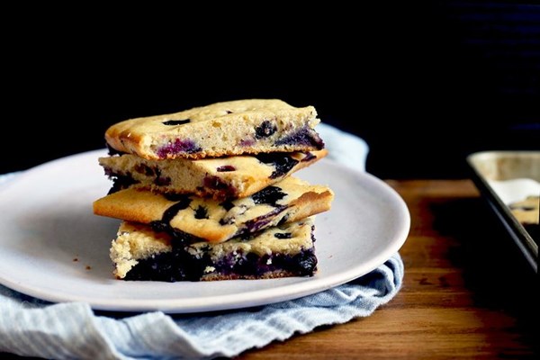 Sheet pan muffins