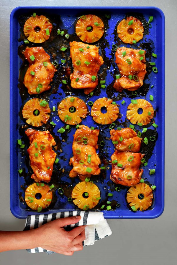 Sheet pan pineapple chicken
