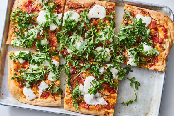 Sheet-pan pizza al taglio