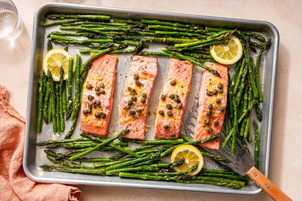 Sheet pan salmon with asparagus 
