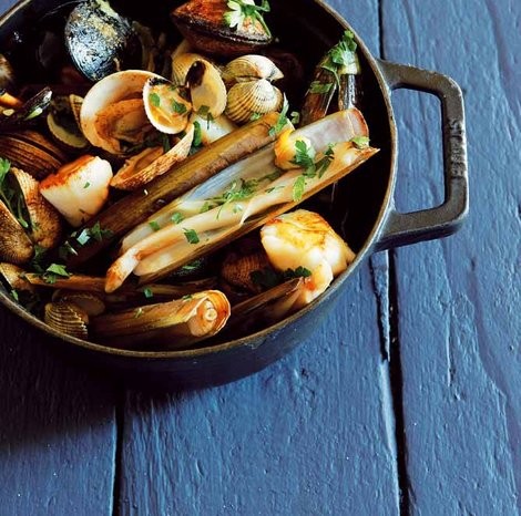 Shellfish hot-pot