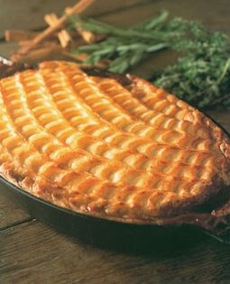 Shepherd's pie or cottage pie