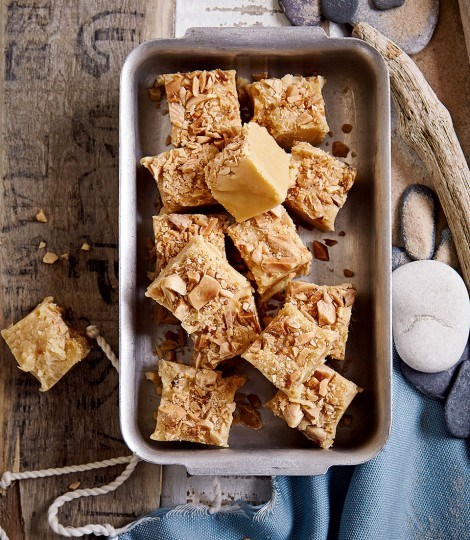 Sherry and salted almond fudge