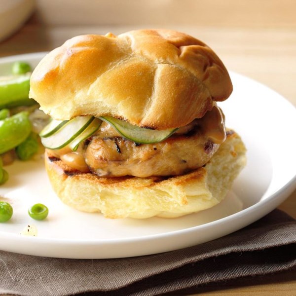 Shiitake-chicken sliders