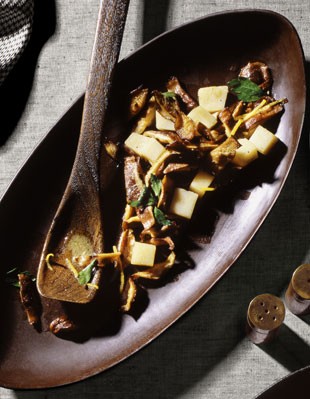 Shiitake mushrooms with young pecorino cheese