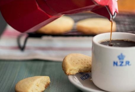 Shortbread [Annabelle White]