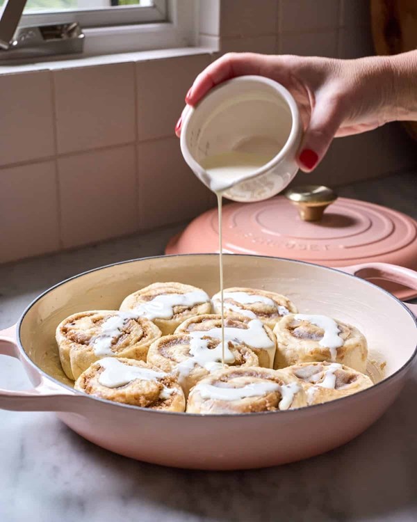 Shortcut cinnamon rolls