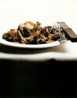 Shoulder of lamb with mushrooms