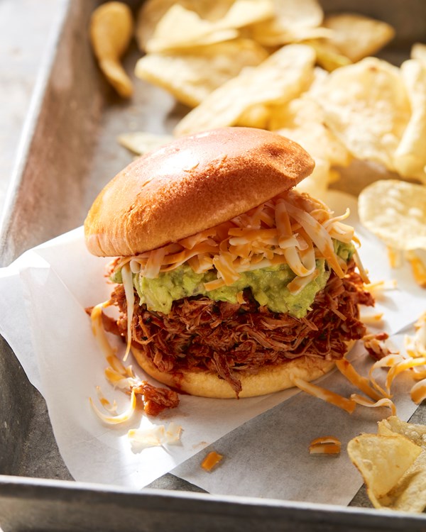 Shredded BBQ chicken burgers