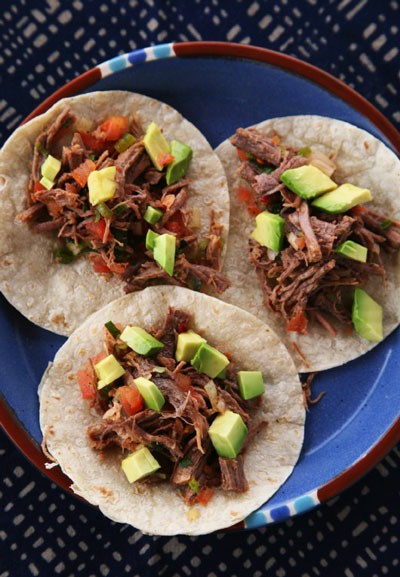 Shredded beef with lime and avocado (Salpicón)