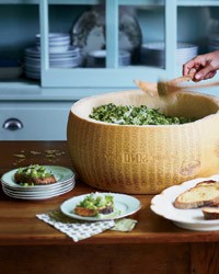 Shredded Caesar salad on toasts