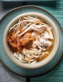 Shredded chicken and kimchi ramen