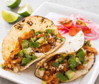 Shredded chicken tacos (Tinga de pollo)