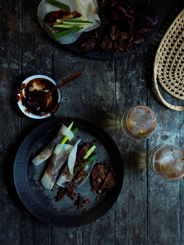Shredded duck pancakes