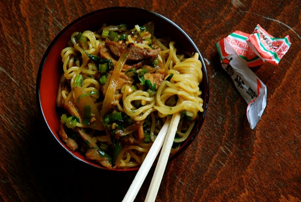 Shredded pork and Chinese celery lo mein