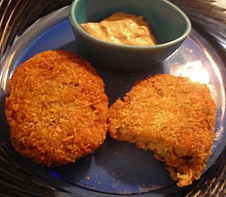 Shrimp & salmon cakes with a spicy dipping sauce