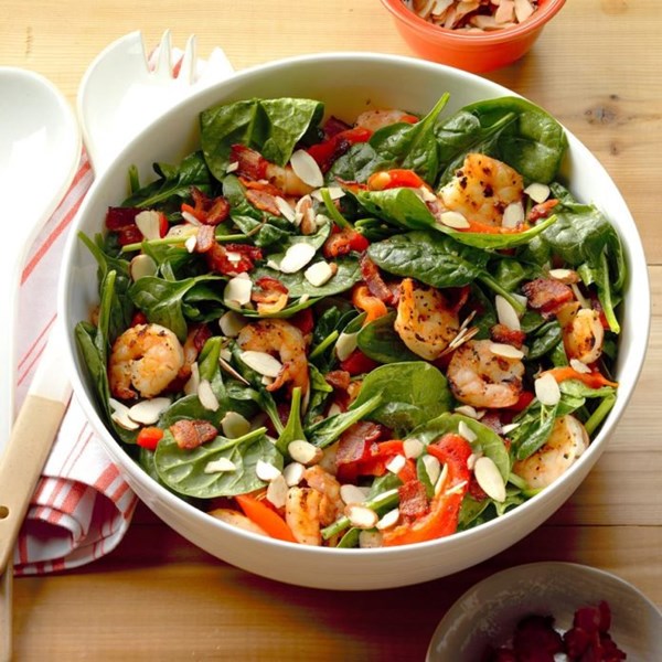 Shrimp & spinach salad with hot bacon dressing
