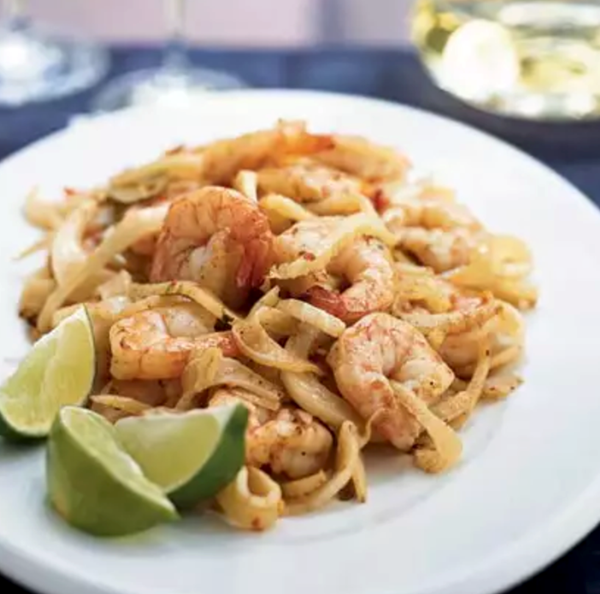 Shrimp and fennel in hot garlic sauce