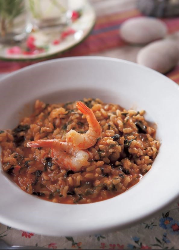 Shrimp and spinach brown rice risotto