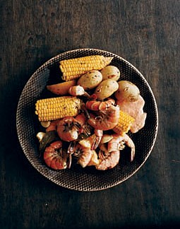 Shrimp boil with spicy horseradish sauce