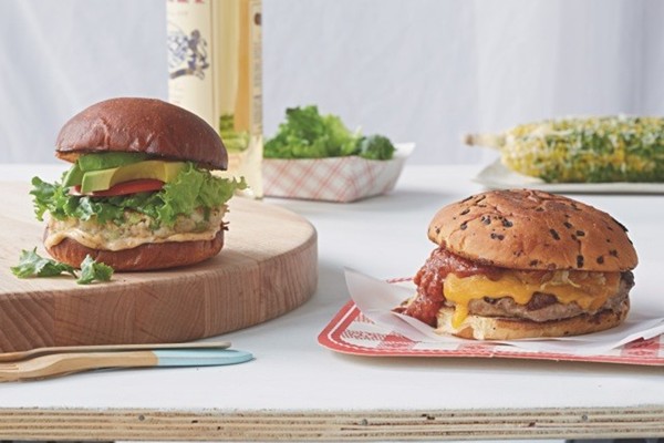 Shrimp burgers with Old Bay mayo