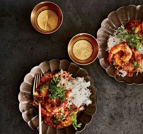 Shrimp curry with coconut, mustard seeds and chiles