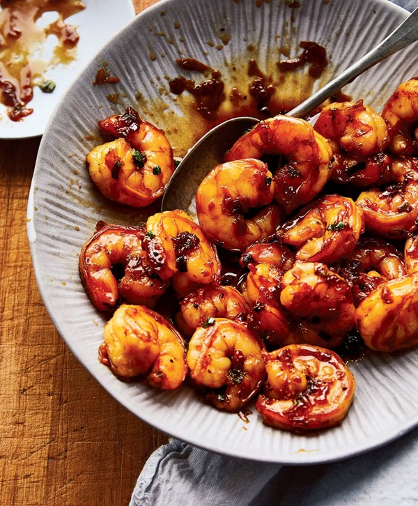 Shrimp in coconut caramel sauce