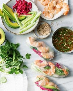 Shrimp rice paper rolls