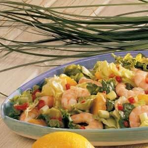 Shrimp salad with vinaigrette