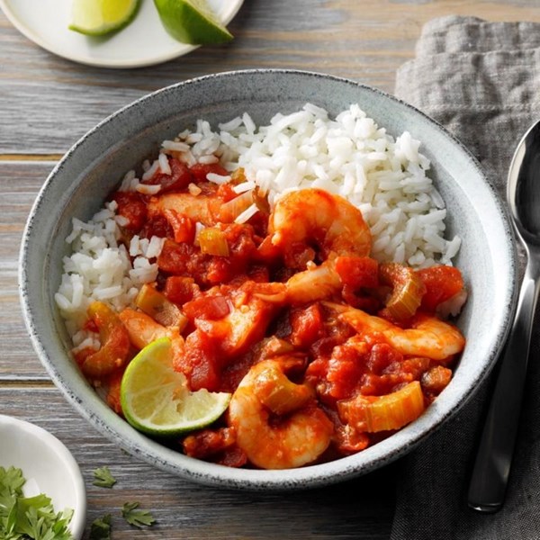 Shrimp soup (Sopa de camarones)