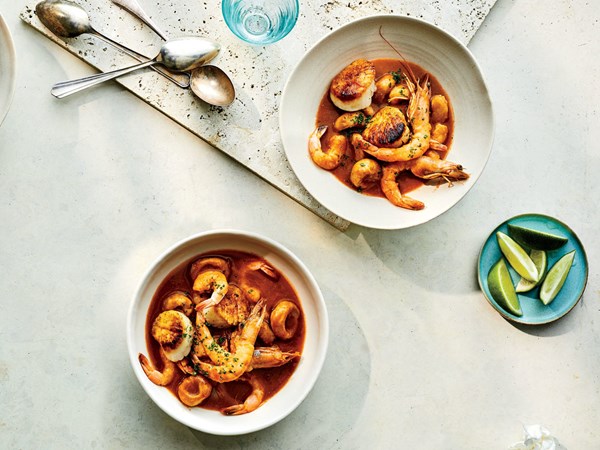 Shrimp stew with scallops and masa dumplings (Chilpachole de camarón con callo de hacha y chochoyotes)