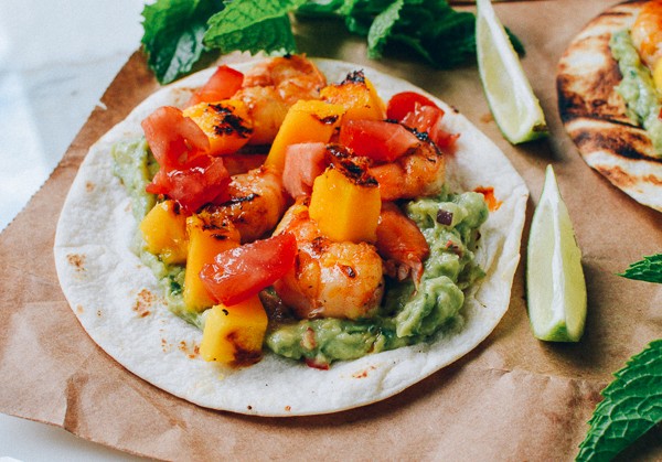 Shrimp tacos w/ grilled mango & mint guacamole
