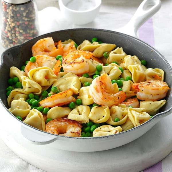 Shrimp tortellini pasta toss