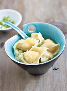 Shrimp wonton soup (Xia hun tun tang)