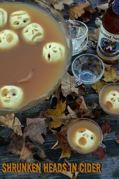 Shrunken heads in spiced cider