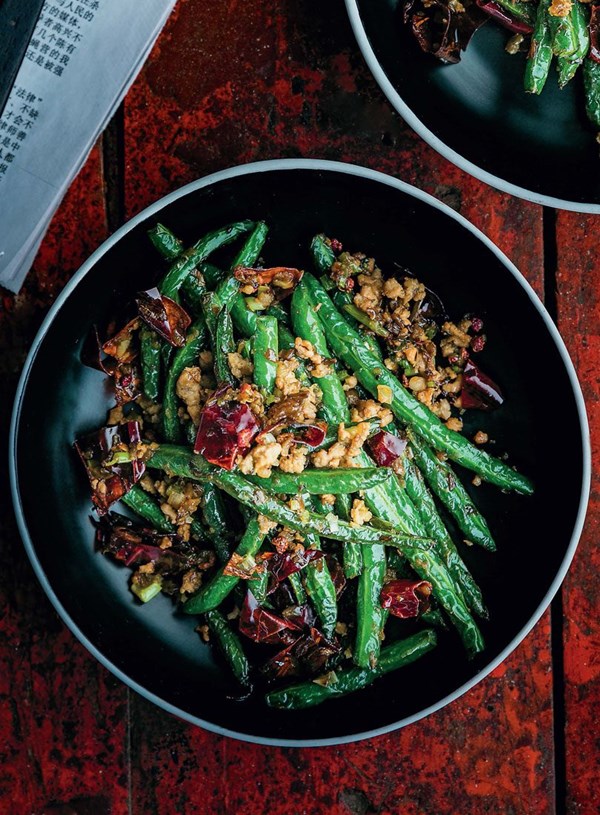 Sichuan dry-fried green beans
