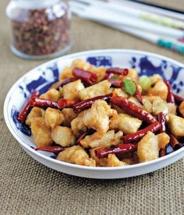 Sichuan spicy chicken (La zi ji)