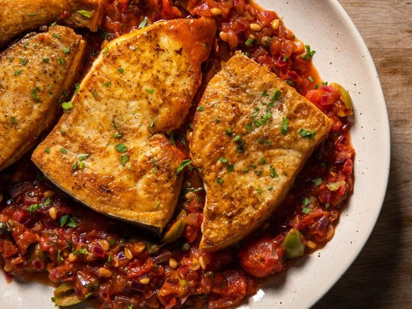 Sicilian braised swordfish with tomatoes and olives (Agghiotta di pesce spada)