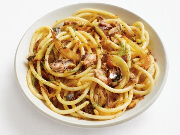 Sicilian bucatini with sardines