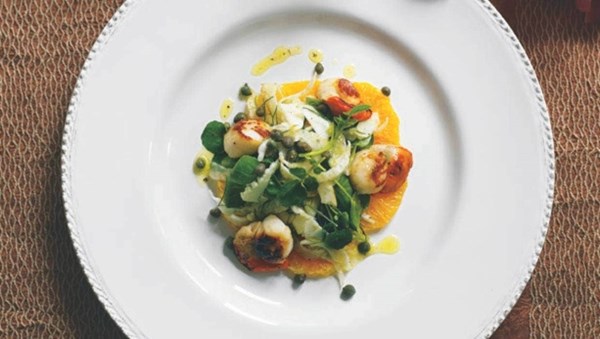 Sicilian citrus salad with scallops and black pepper vinaigrette