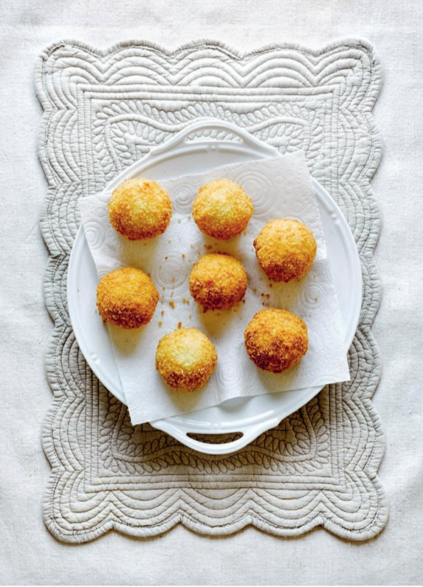 Sicilian croquettes (Arancini alla Siciliana)