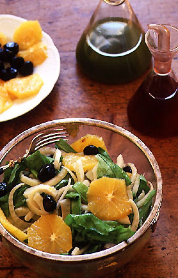 Sicilian fennel salad with oranges, arugula & black olives
